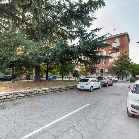 Precotto Comfortable Flat With Balcony Milan Exterior photo